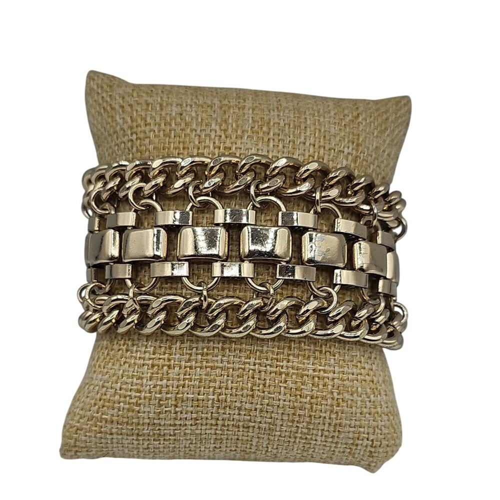 WIDE GOLD TONE CHAIN LINK BRACELET 7"